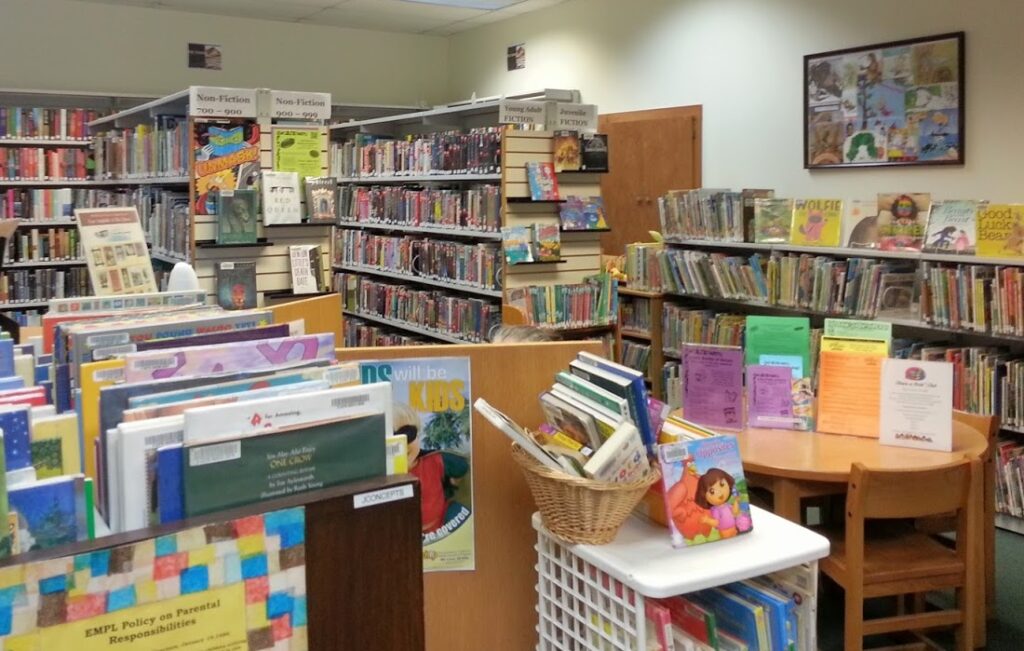 where to donate used books in stroudsburg pa